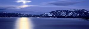 Wolf Moon Panorama, Lake Tahoe.jpg